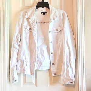 Signature Studio Jean Jacket